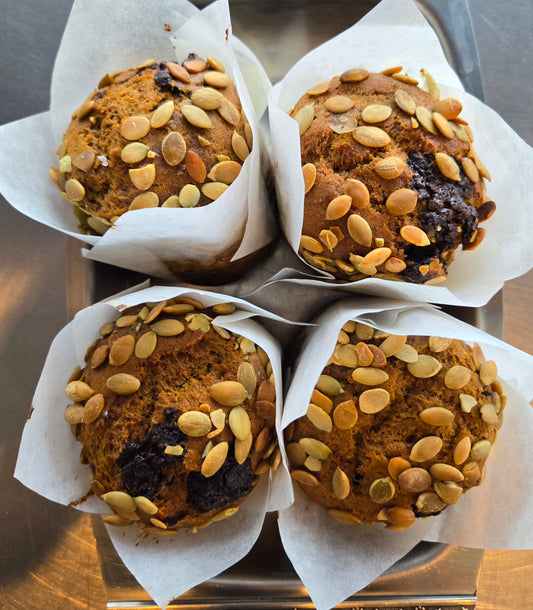 Pumpkin Muffin w/Chocolate Chips & Pepitas